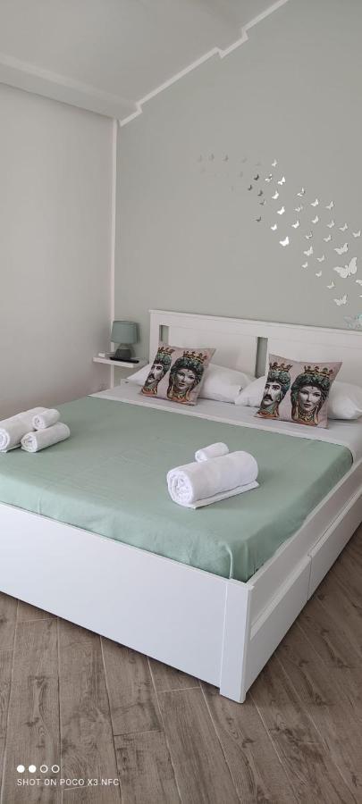 Duomo Rooms Cefalù Eksteriør billede